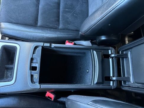 Used 2021 Jeep Grand Cherokee Laredo X image 23