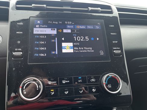 Used 2023 Hyundai Tucson SEL AWD/4WD image 27