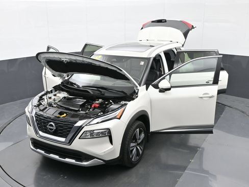 Used 2023 Nissan Rogue Platinum w/ Platinum Premium Package AWD/4WD image 43