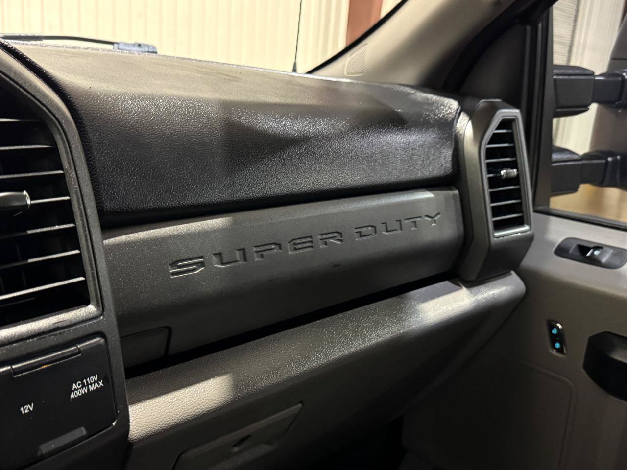 Used 2018 Ford F350 XL w/ Power Equipment Group AWD/4WD image 42