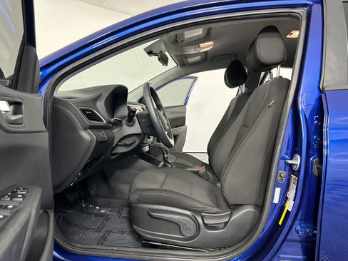 Used 2019 Hyundai Accent SE image 20