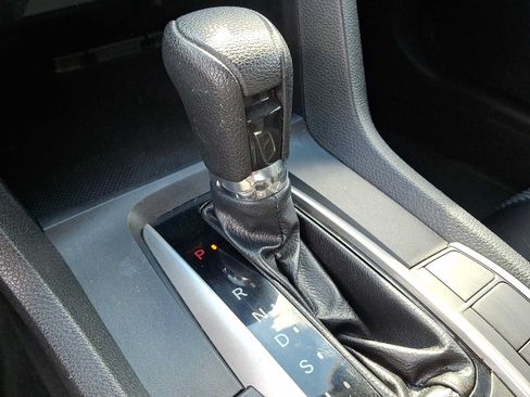 Used 2018 Honda Civic LX image 14