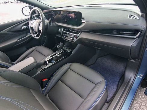 New 2026 Buick Envista Sport Touring w/ Convenience I Package FWD image 21