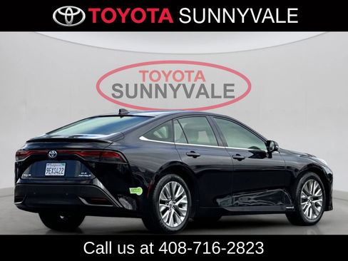 Certified 2022 Toyota Mirai w/ Advanced Technology Package RWD image 3