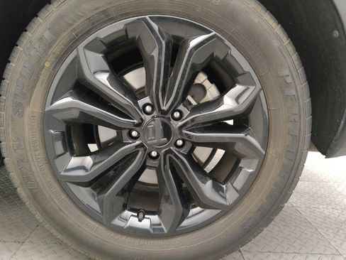 Used 2020 Honda CR-V EX image 31