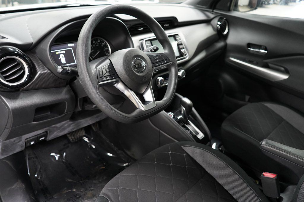 Used 2020 Nissan Kicks SV FWD image 10