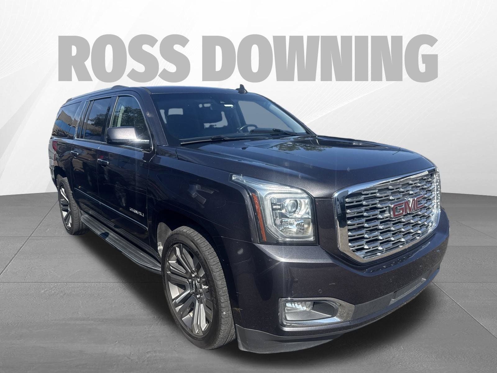 Used 2018 GMC Yukon XL Denali w/ Open Road Package RWD image 3