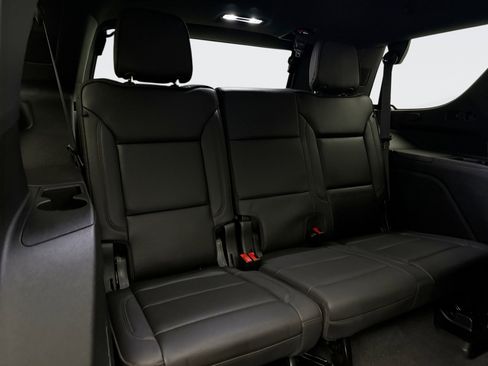 Used 2024 Chevrolet Tahoe High Country image 20