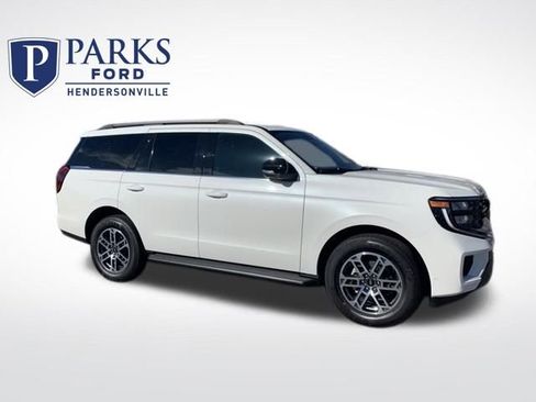 New 2025 Ford Expedition Active image 1