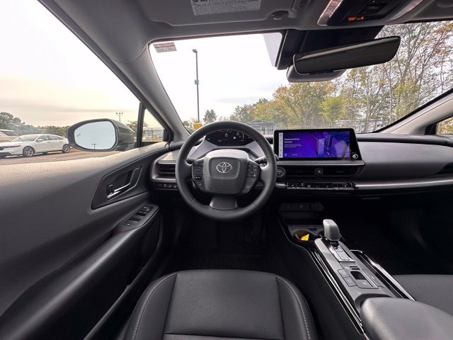 Used 2024 Toyota Prius XLE FWD image 16