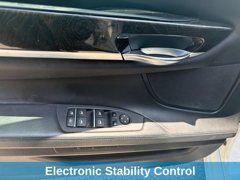 Used 2014 BMW 750Li RWD image 18