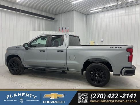 Used 2025 Chevrolet Silverado 1500 Custom w/ LPO, Dark Essentials Package image 5