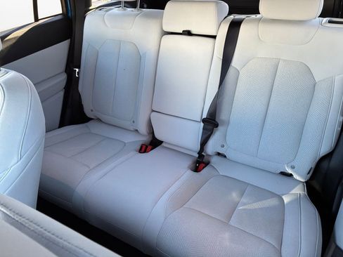 New 2026 Jeep Cherokee Laredo image 22