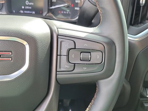 Used 2023 GMC Sierra 2500 AT4 w/ Driver Alert Package I image 5