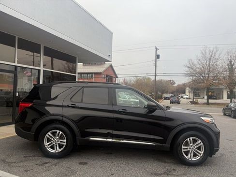 Used 2020 Ford Explorer XLT w/ Comfort Package image 34