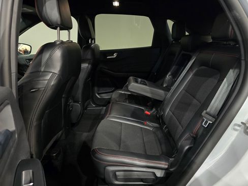 Used 2025 Ford Escape ST-Line Select image 32