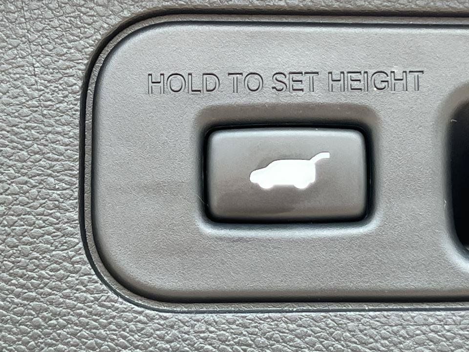 Used 2025 Honda Odyssey Elite image 34