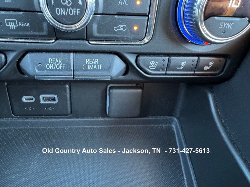 Used 2022 GMC Yukon SLT w/ SLT Luxury Package RWD image 70