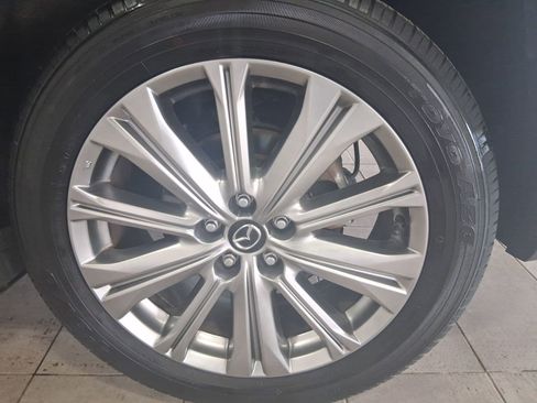 Certified 2023 MAZDA CX-5 Signature image 11