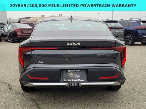 New 2025 Kia K4 LX image 5