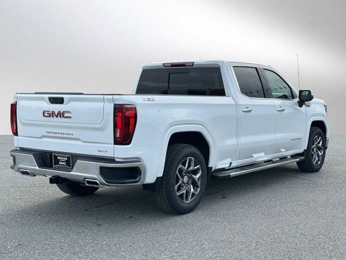 New 2026 GMC Sierra 1500 SLT w/ SLT Premium Plus Package image 3