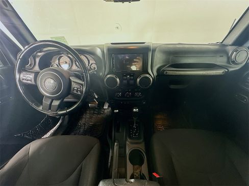 Used 2016 Jeep Wrangler Sport image 10