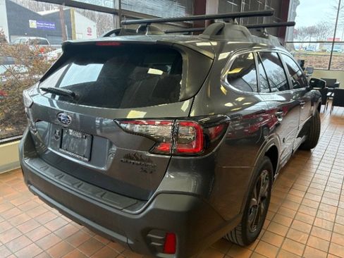 Used 2020 Subaru Outback Onyx Edition XT image 10