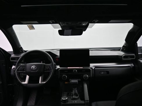 Used 2025 Toyota 4Runner TRD Off-Road Premium image 31