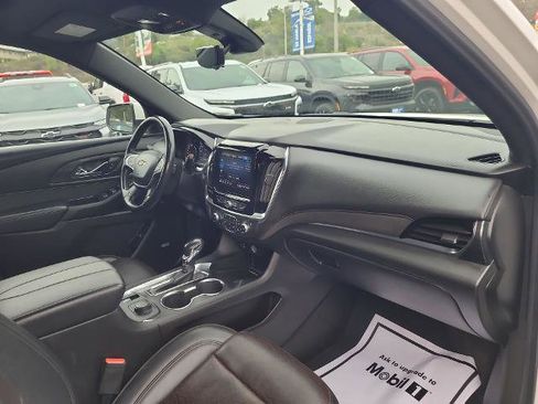 Used 2022 Chevrolet Traverse High Country image 29