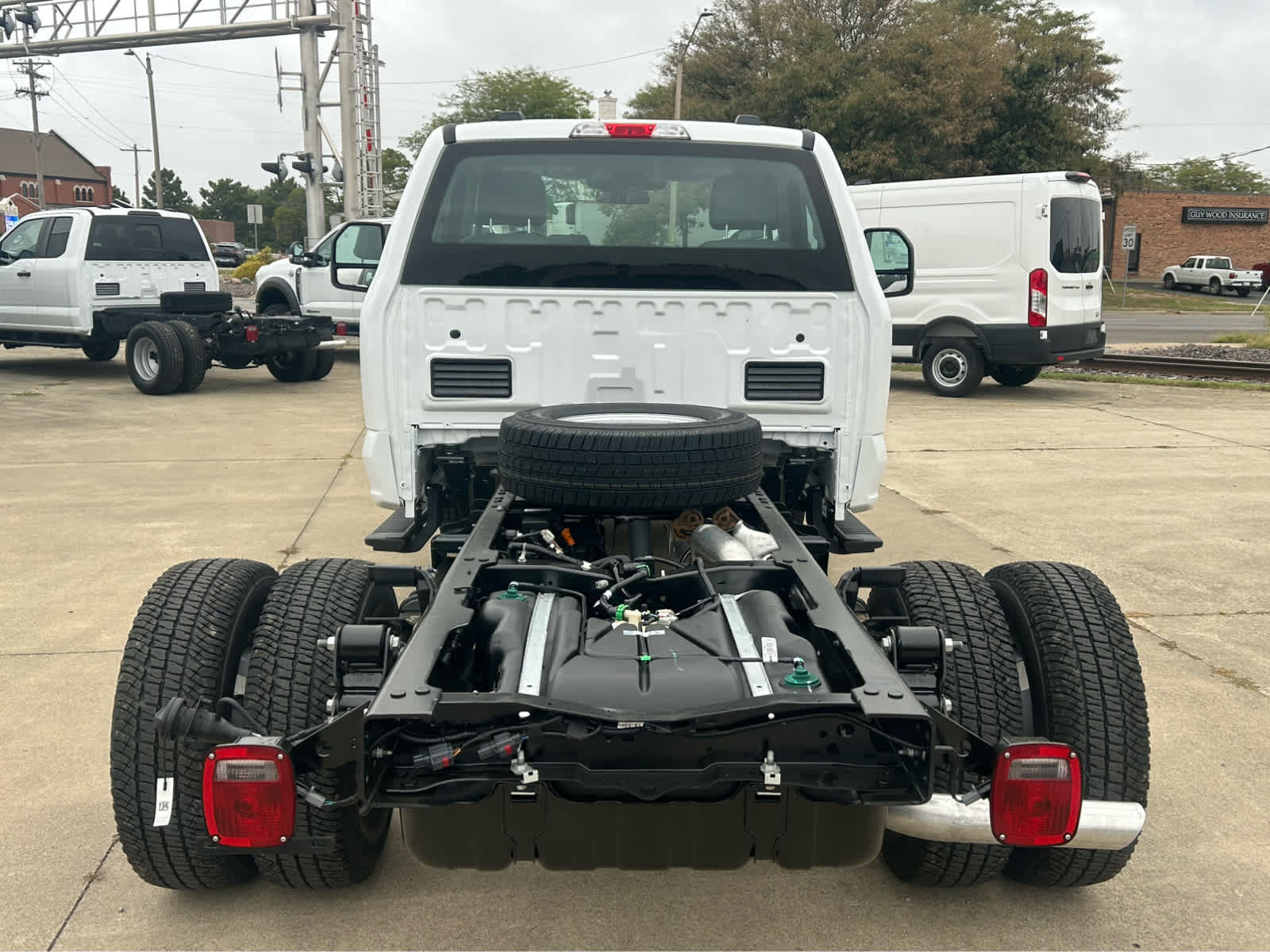 New 2027 Ford F350 XL w/ XL Chrome Package AWD/4WD image 3