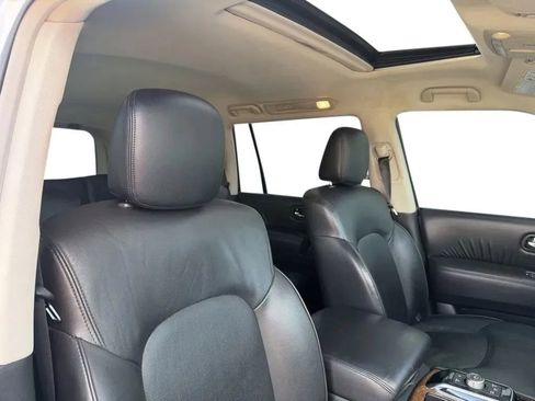 Used 2023 Nissan Armada SL w/ Captain's Chairs Package image 26