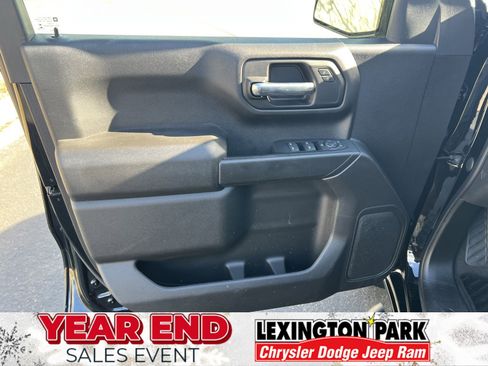 Used 2022 Chevrolet Silverado 1500 Custom w/ LPO, Blackout Package image 14