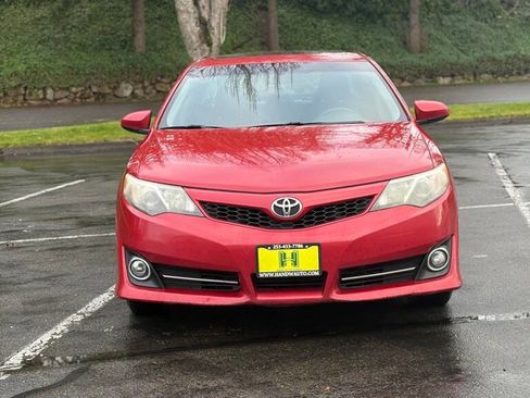 Used 2013 Toyota Camry SE image 8