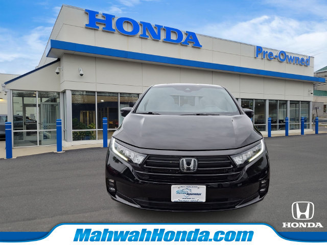 Used 2023 Honda Odyssey Sport image 2