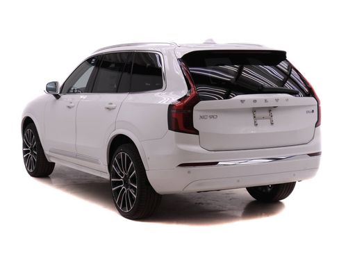 New 2026 Volvo XC90 B6 Plus w/ Protection Package Premier AWD/4WD image 5
