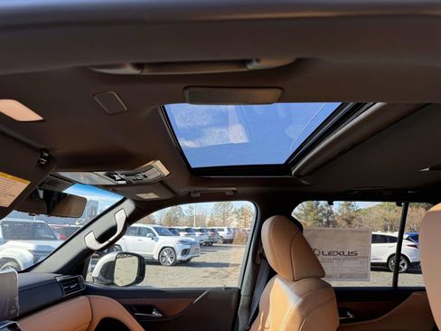 New 2026 Lexus LX 600 4WD w/ Luxury Package image 16