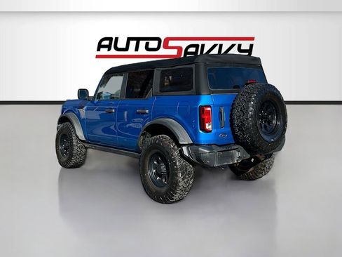 Used 2023 Ford Bronco Black Diamond w/ Sasquatch Package image 5