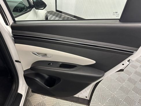 Used 2024 Hyundai Tucson SEL FWD image 14