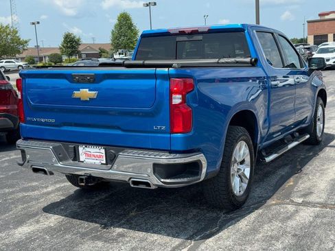 Used 2022 Chevrolet Silverado 1500 LTZ w/ LTZ Premium Package AWD/4WD image 3