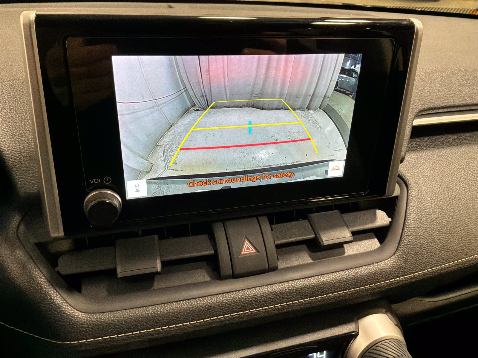 Used 2025 Toyota RAV4 LE AWD/4WD image 21
