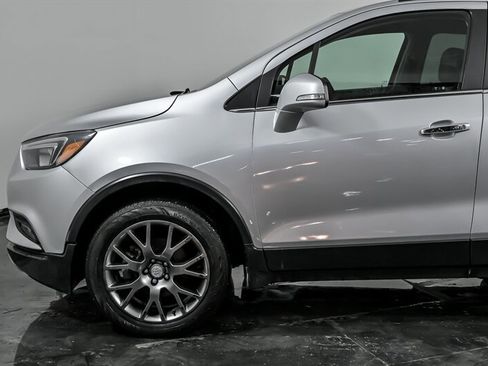 Used 2019 Buick Encore Sport Touring w/ LPO, Active Package image 6