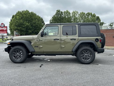 New 2025 Jeep Wrangler Sport S image 9
