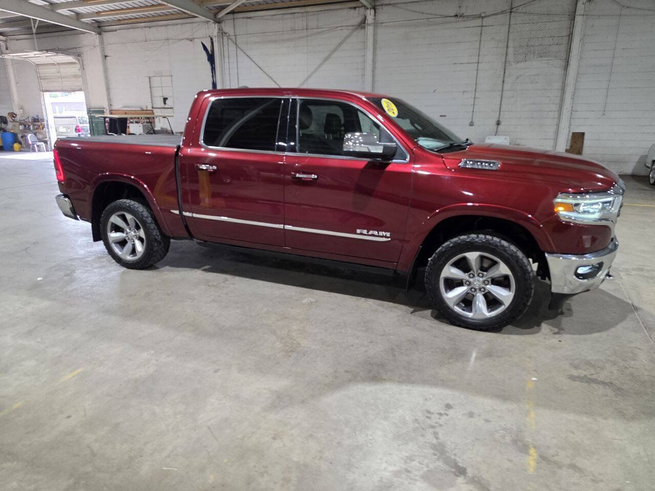 Used 2019 RAM 1500 Limited AWD/4WD image 19