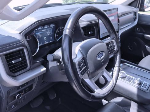 Used 2023 Ford Expedition Max XLT AWD/4WD image 10