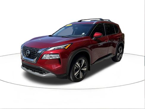 Used 2021 Nissan Rogue SL w/ Premium Package image 7