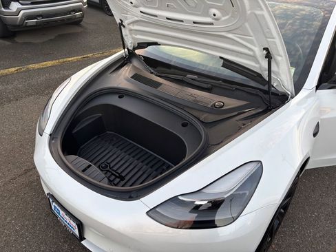 Used 2022 Tesla Model 3 Long Range image 12