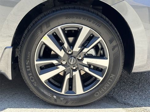 New 2025 Nissan Versa SV w/ Trunk Package image 7