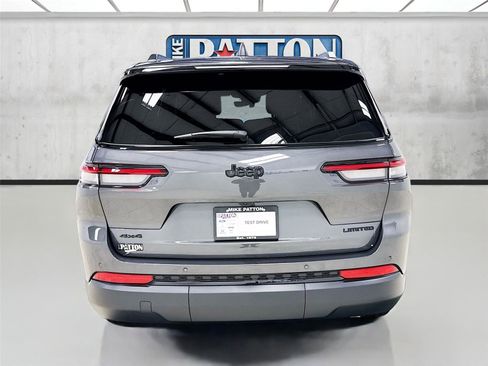 Used 2025 Jeep Grand Cherokee L Limited w/ Black Appearance Package image 6