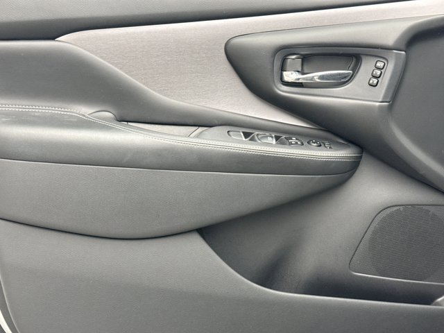 Used 2019 Nissan Murano SL w/ SL Technology Package AWD/4WD image 9