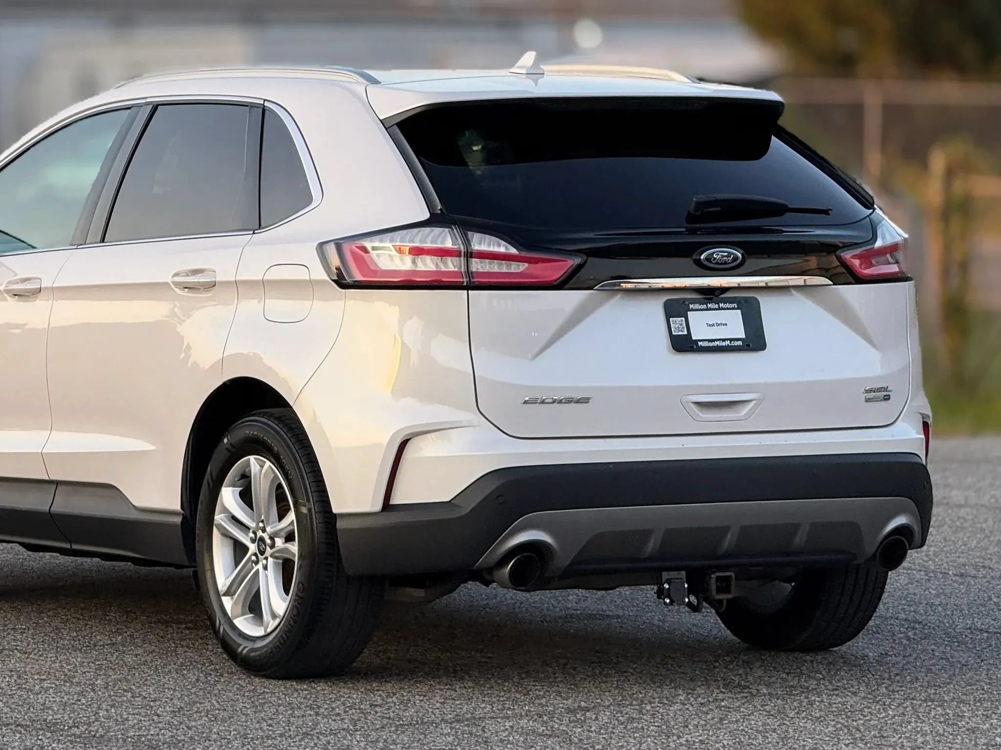 Used 2019 Ford Edge SEL w/ Equipment Group 201A AWD/4WD image 16